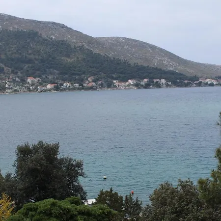 Apartment By The Sea Grebastica, Sibenik - 6135 Grebastica