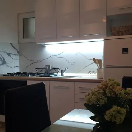 Apartman By The Sea Grebastica, Sibenik - 6135