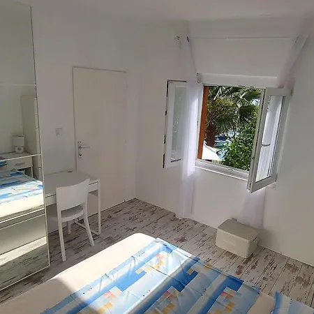 By The Sea Grebastica, Sibenik - 6135 * Grebastica