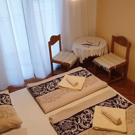 By The Sea Grebastica, Sibenik - 6135 Grebastica