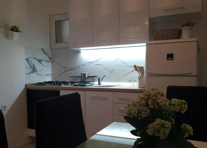 Apartman By The Sea Grebastica, Sibenik - 6135