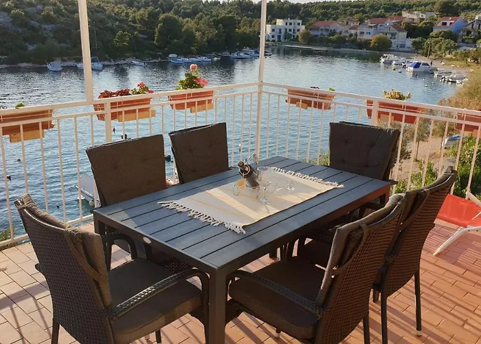 By The Sea Grebastica, Sibenik - 6135 Apartman